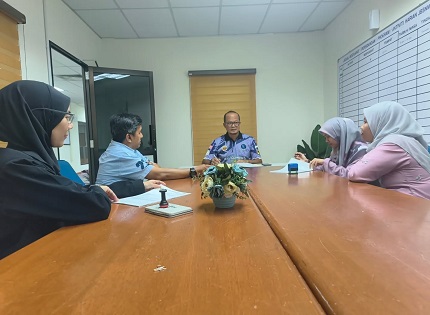 SESI MENANDATANGANI SURAT SETUJU TERIMA (SST) OLEH SYARIKAT ADVANCE INTEGRATED SERVICES