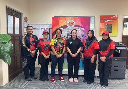 PEJABAT BELIA DAN SUKAN DAERAH SEREMBAN MENERIMA KUNJUNGAN DARIPADA KELAB SENAMROBIK SIHAT HARMONI