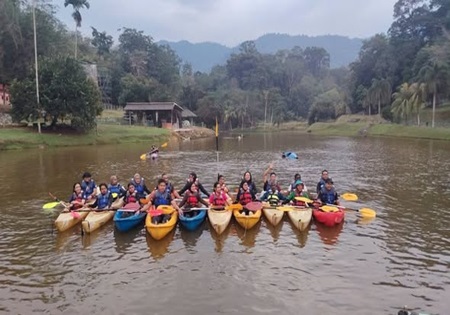 DAY 2 ; CABARAN BERKAYAK DAN WATER CONDIFENT WARNAI PENGISIAN OUTREC 
