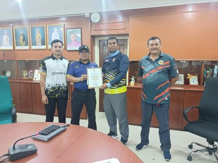 MESYUARAT DAN PERJUMPAAN BERSAMA SEKRETARIAT RAKAN MUDA IPT INSTITUT PENDIDIKAN GURU KAMPUS TENGKU AMPUAN AFZAN KUALA LIPIS