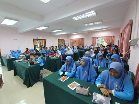 BENGKEL PEREKODAN ARPRM MARAN SERLAHKAN POTENSI SEBENAR REMAJA