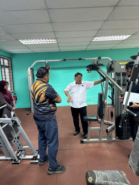 PEMERIKSAAN ASET GIMNASIUM PBSD PEKAN