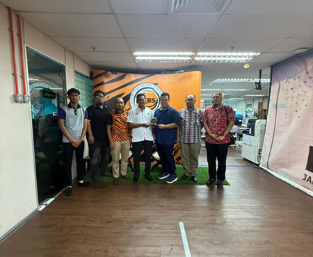 KUNJUNG HORMAT PERSATUAN SUKAN ELEKTRONIK NEGERI PAHANG BERSAMA PENGARAH JABATAN BELIA DAN SUKAN NEGERI PAHANG