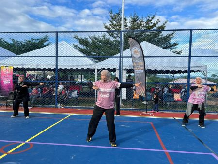 SIRI 10 DI FELDA SELENDANG PENUTUP TIRAI SENAMAN WARGA EMAS AKTIF ROMPIN TAHUN 2025