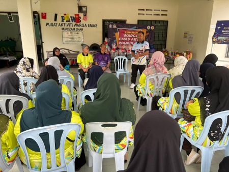 WARGA PAWE MUADZAM SHAH MERIAHKAN SENAMAN WARGA EMAS AKTIF ROMPIN 2025 SIRI 9