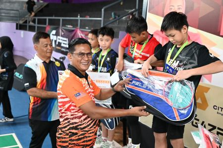 KEJOHANAN BADMINTON PIALA TENGKU ILISHA REMAJA PAHANG DAN PIALA PRESIDEN TERTUTUP PAHANG 2025