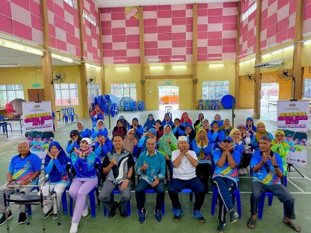 SESI KE-10 SENAMAN WARGA EMAS TEMERLOH BUKTI USIA BUKAN PENGHALANG KEKAL CERGAS