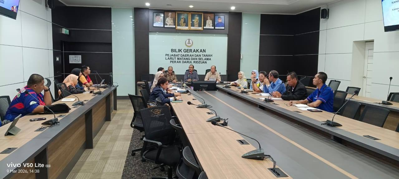 MESYUARAT PENYELARASAN KAMPUNG ANGKAT MADANI KETUA PENGARAH JBSN