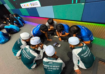  PROGRAM Y-HUB BELIA CELIK AI: BIJAK GUNA, BERANI CIPTA 
