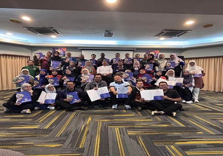 TINGKAT KOMPETENSI MELALUI PROFESIONALISME KERJA BELIA DKM-PPT TAHAP 4