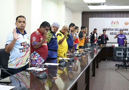SESI LAFAZ IKRAR PERAKUAN AKTA RAHSIA RASMI AKTA 88 1972 BAGI SELURUH WARGA DAN KAKITANGAN JBSN PERLIS 