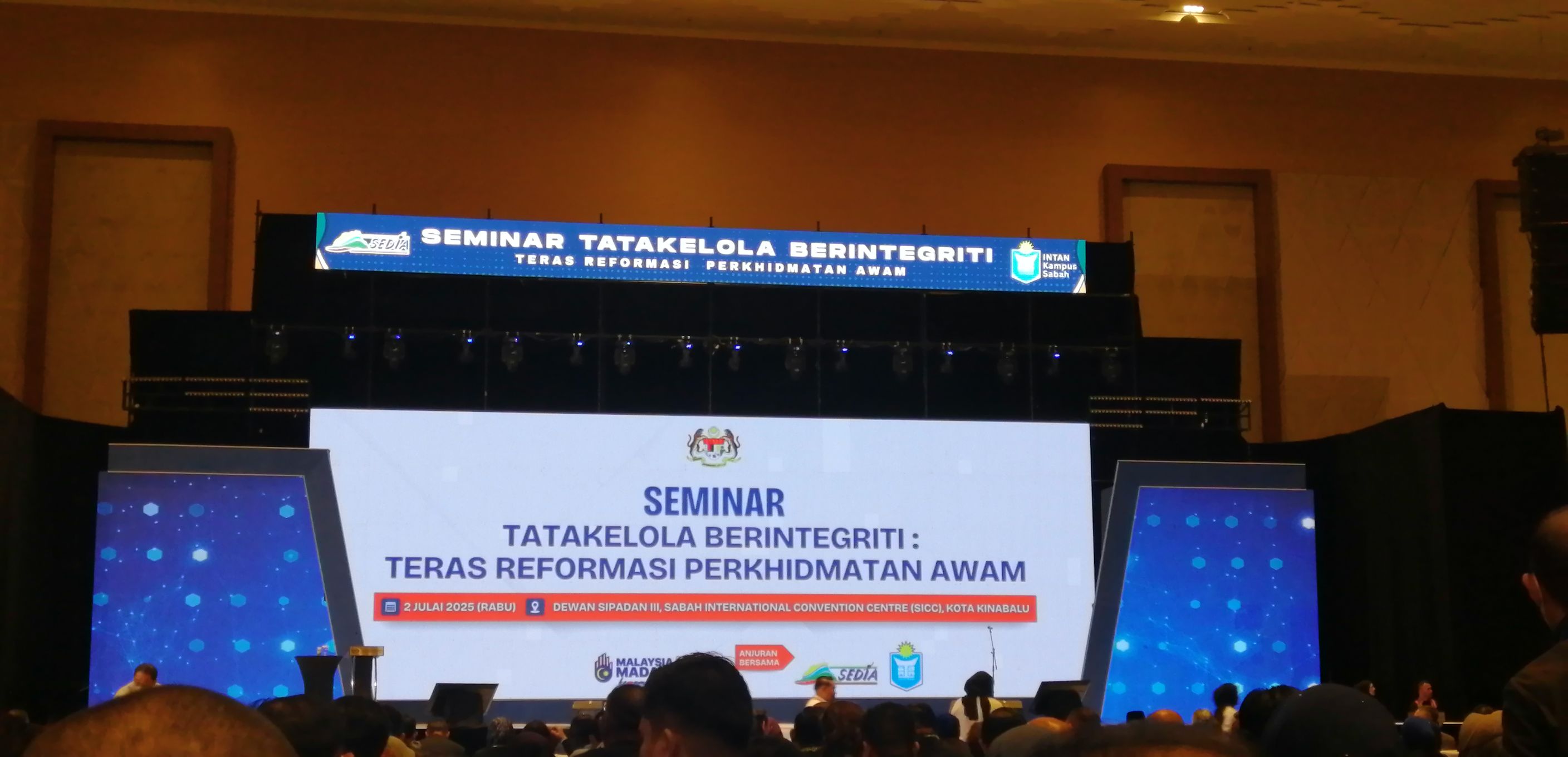 JABATAN BELIA DAN SUKAN (PERSEKUTUAN) SABAH HADIR SEMINAR TATAKELOLA BERINTEGRITI