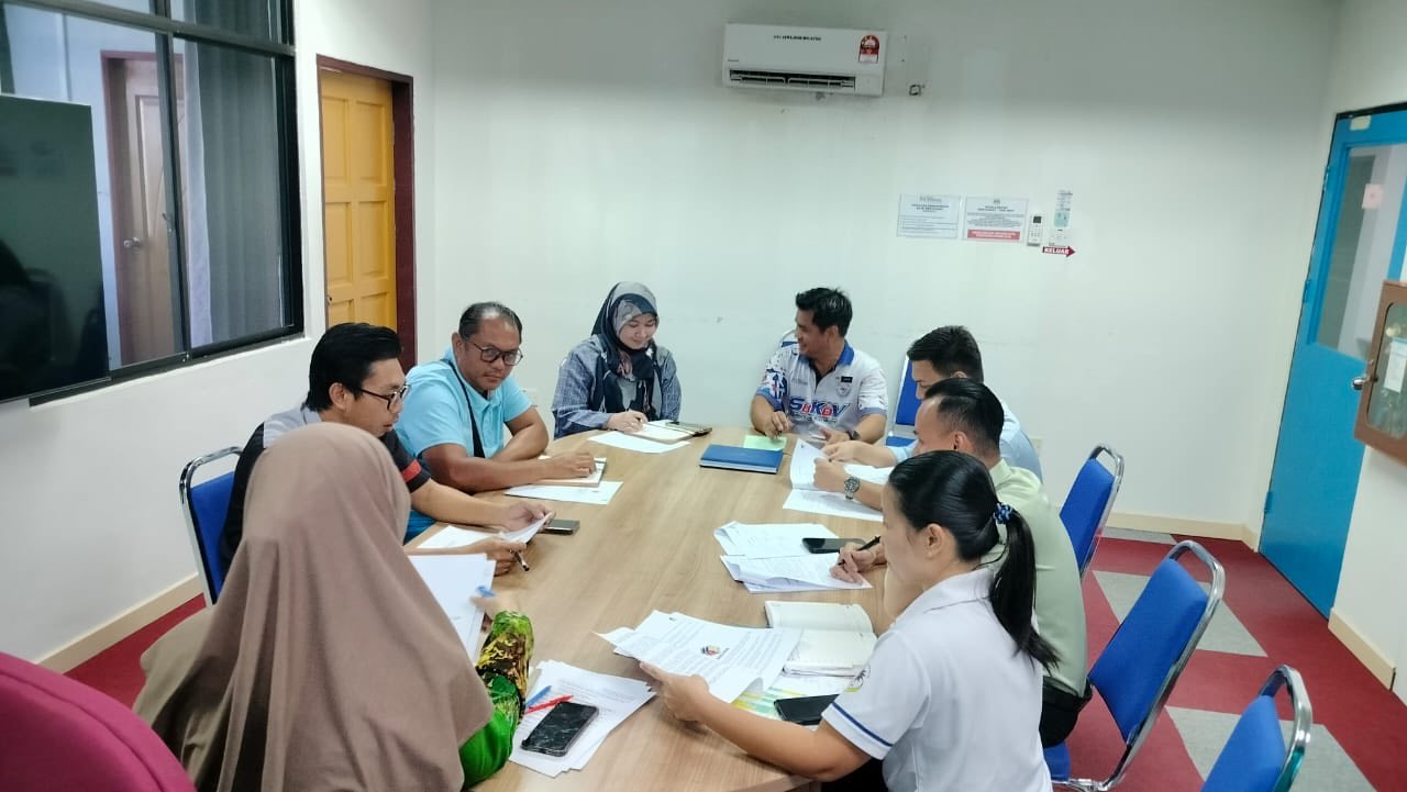 PEJABAT BELIA DAN SUKAN BAHAGIAN PEDALAMAN BAWAH DAN KOLEJ VOKASIONAL BEAUFORT JALIN KERJASAMA JAYAKAN PROGRAM SEMARAK BELIA @ HBN 2026