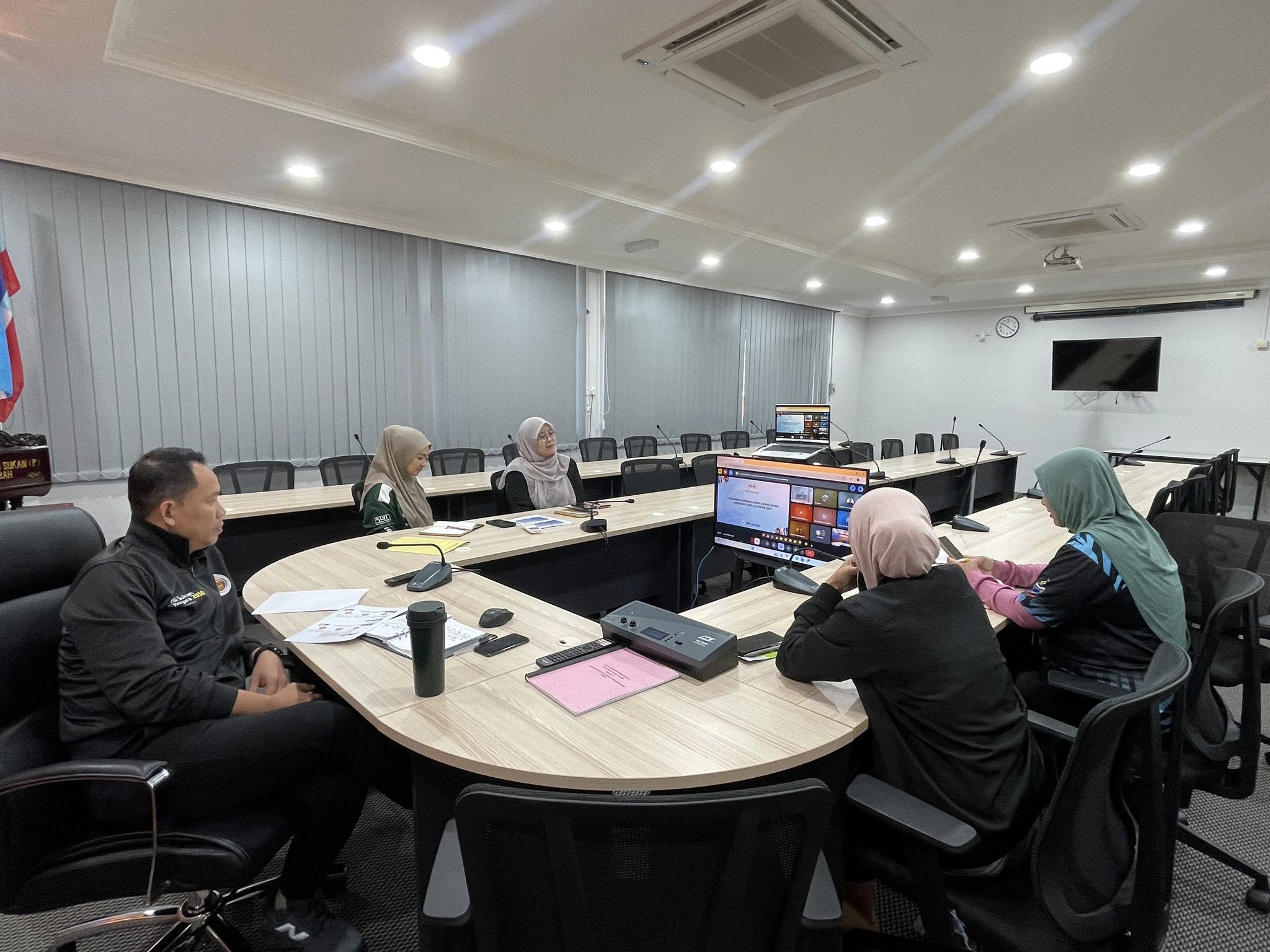 MESYUARAT PENYELARASAN KEMBARA JOM 2.0 BERSAMA JBS NEGERI