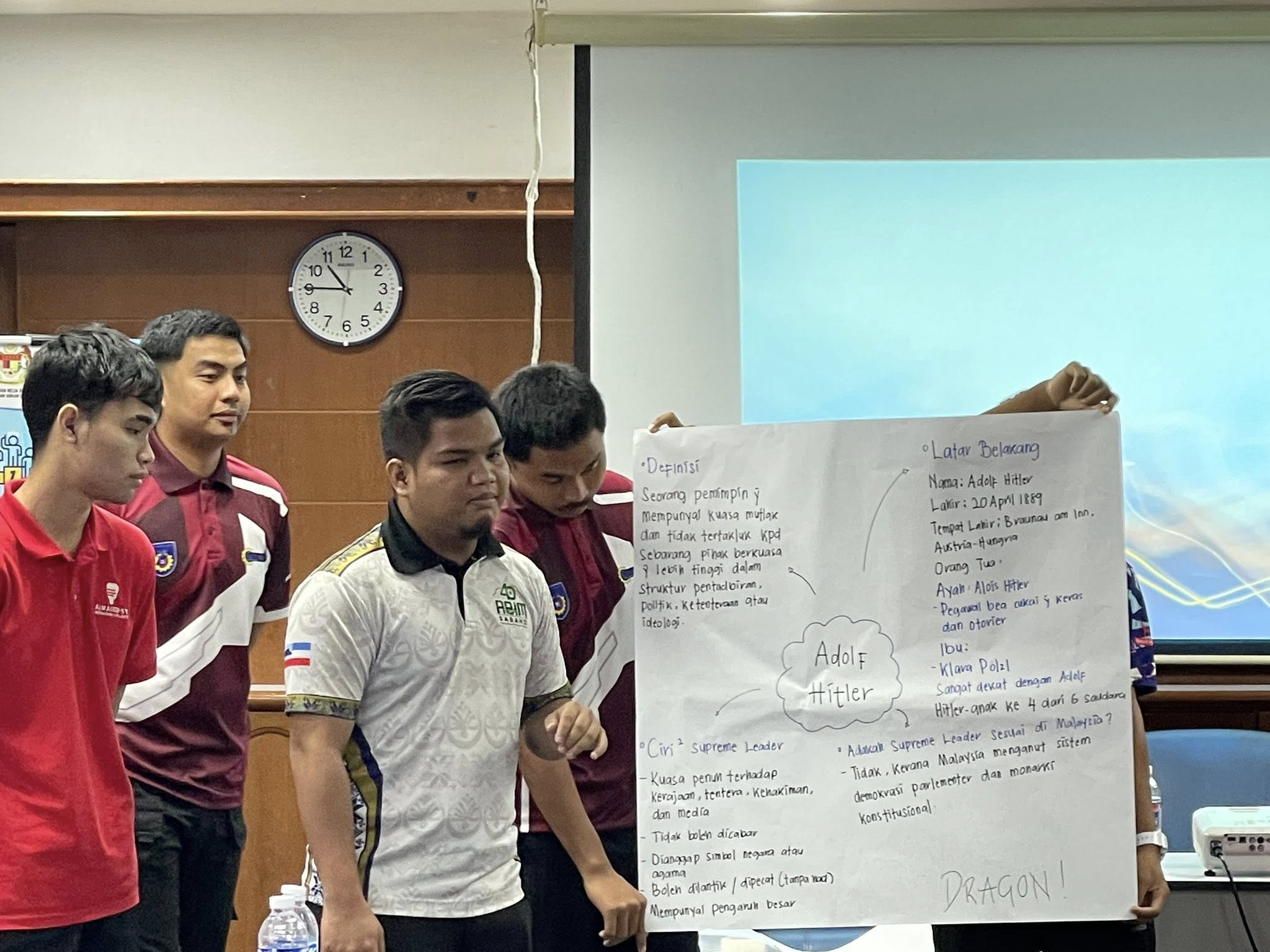 MODUL 7 : SUPREME LEADERS