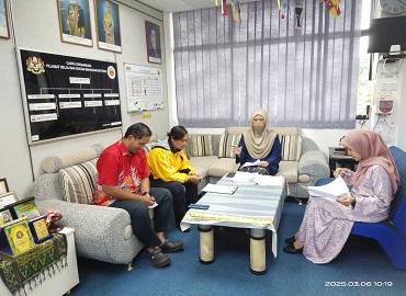 PERBINCANGAN PELAKSANAAN PROGRAM PBSB BETONG