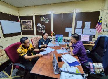 KUNJUNGAN HORMAT KE PEJABAT PENERANGAN DAERAH KAPIT