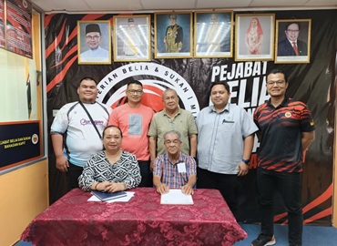 Lawatan Kelab Badminton Bletek dan Kelab Sukan Bermotor Jaguh ke PBSB Kapit