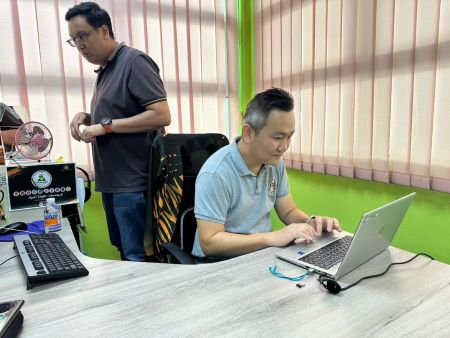 Kerja Pemasangan Perisian Antivirus Di Komputer Pegawai Dan Kakitangan di PBSB Kuching
