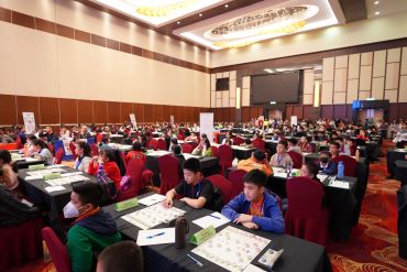 PENYERAHAN GERAN PADANAN SUKAN (GPS) KEPADA PERSATUAN XIANG QI NEGERI SARAWAK