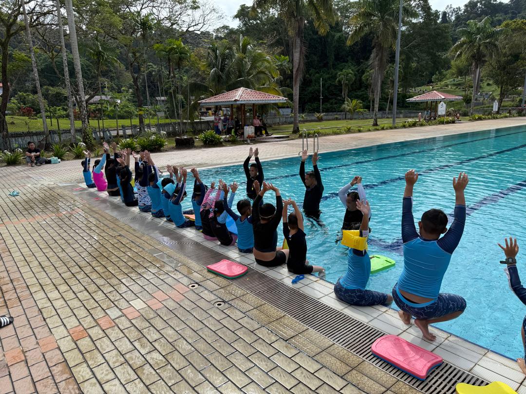 PROGRAM KEMAHIRAN LATIHAN ASAS SUKAN (KLAS) RENANG FASA3 PERINGKAT BAHAGIAN LIMBANG 