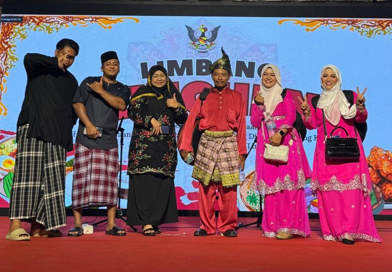 MAJLIS JAMUAN TEH SEMPENA SAMBUTAN PERAYAAN HARI KEPUTERAAN RASMI SERI PADUKA BAGINDA YANG DI-PERTUAN AGONG KE-17 PERINGKAT NEGERI SARAWAK TAHUN 2025