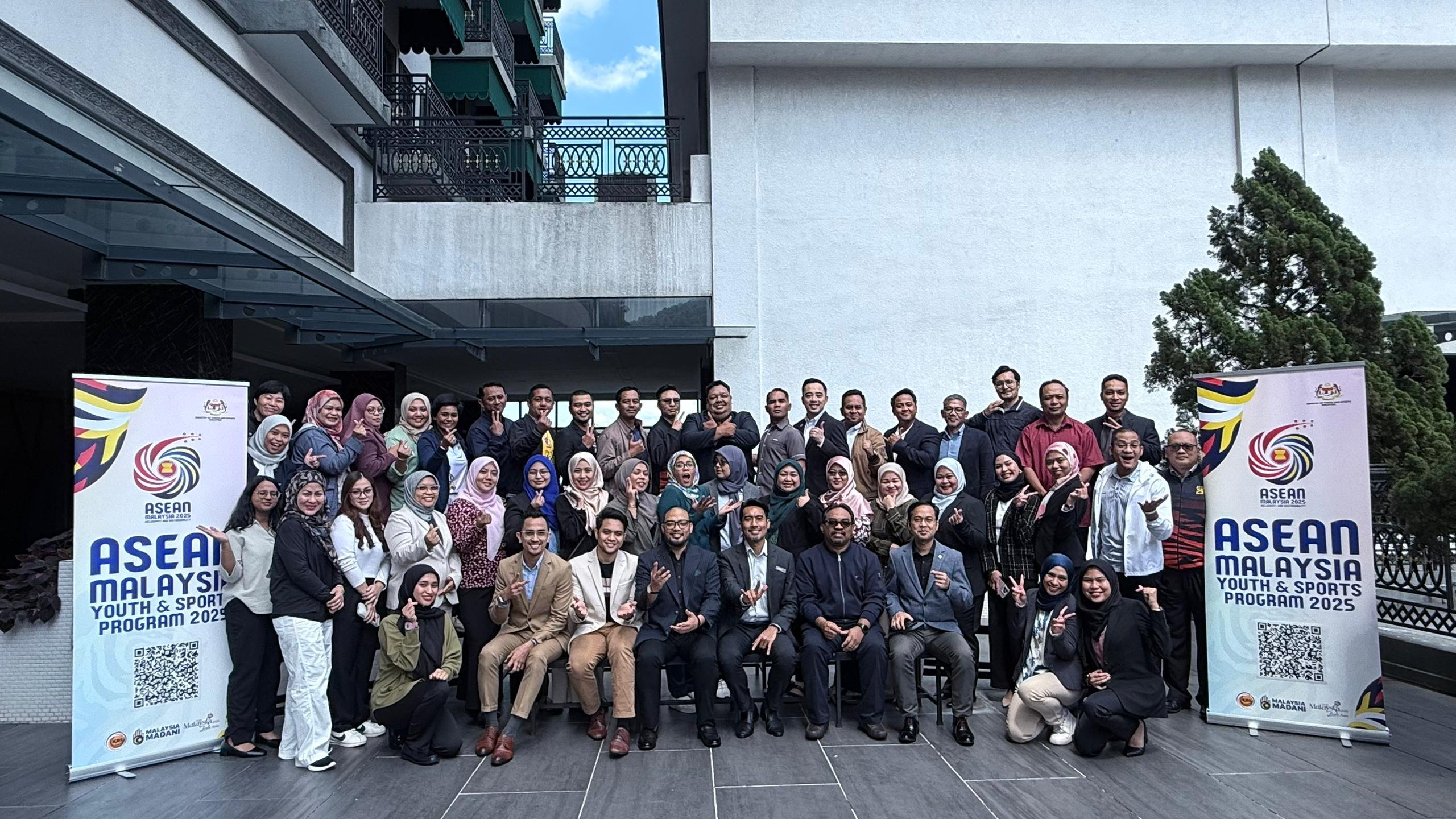 BENGKEL ASEAN MALAYSIA CHAIRMANSHIP 2025:PROFESSIONAL EMCEE MASTERCLASS. 