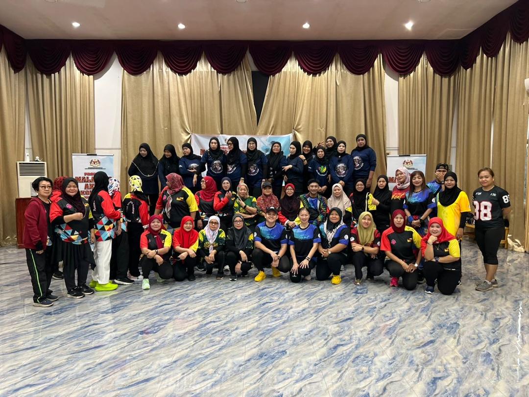 PROGRAM MALAYSIA AKTIF @ KOMUNITI PERINGKAT BAHAGIAN LIMBANG 2025 MERIAH DAN MENGASYIKKAN.