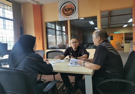 Perbincangan Pelaksanaan Program "Clash of Buskers" dan "Pop Up Market" Bahagian Miri
