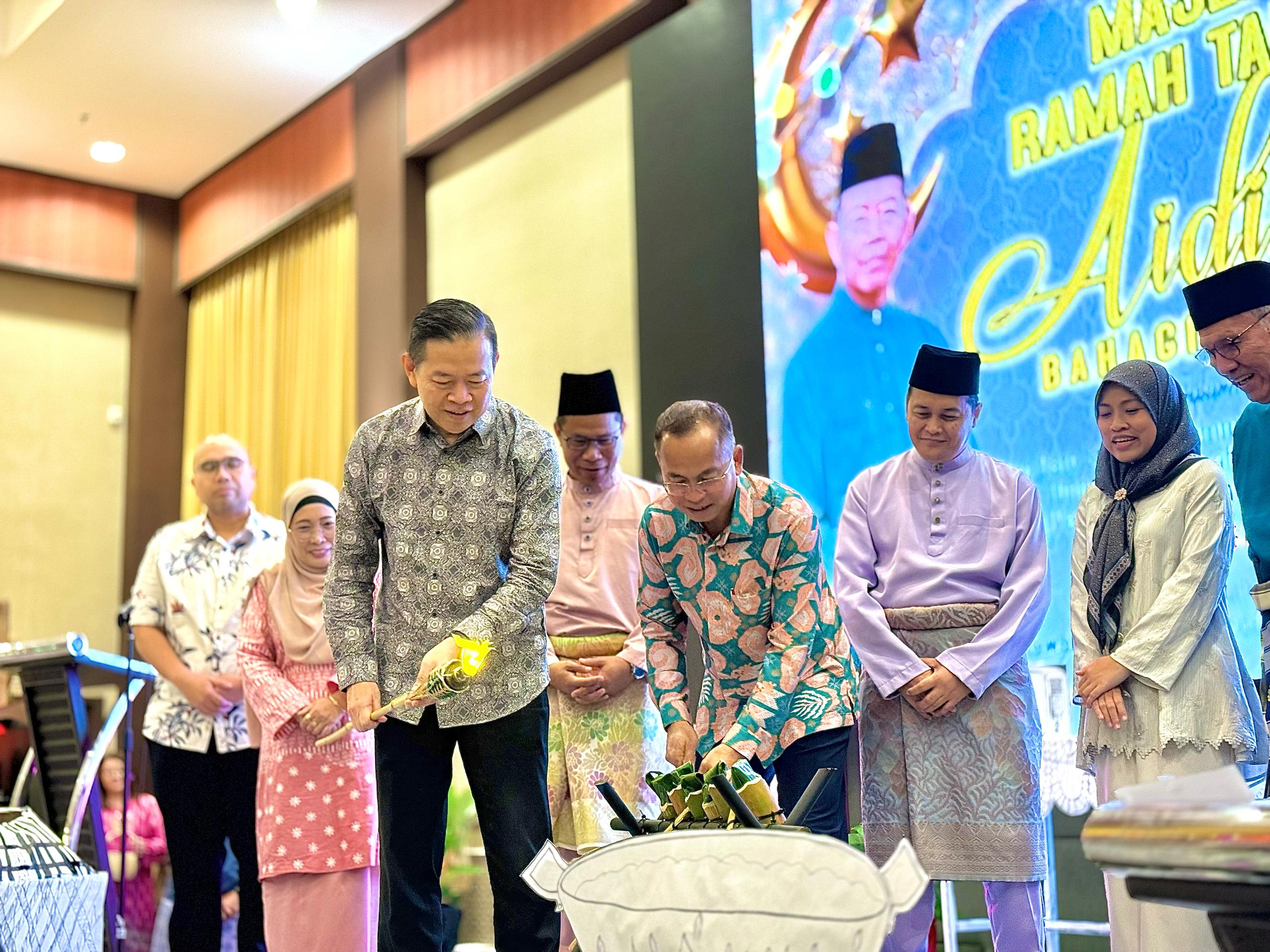 SAMBUTAN RAMAH TAMAH AIDILFITRI ERATKAN UKHWAH ANTARA AGENSI DI MIRI