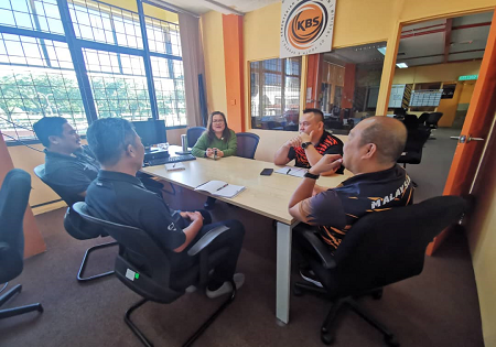 SESI PERBINCANGAN PROGRAM UNITY WALK SEMPENA SAMBUTAN HARI SARAWAK 2025