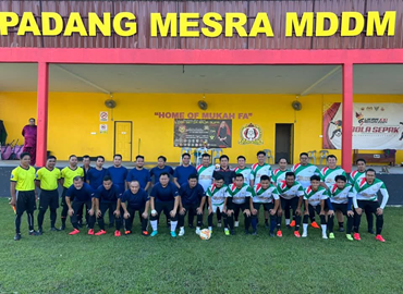 PERLAWANAN PERSAHABATAN BOLA SEPAK NEBULAE FC DAN PEJABAT AGAMA ISLAM ZON TENGAH