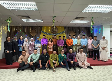 RAMAH TAMAH AIDILFITRI PLATFORM ERATKAN HUBUNGAN BAIK JABATAN DI MUKAH