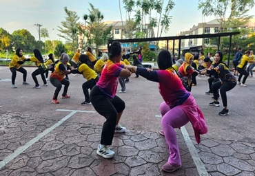 TABATA & SENAMROBIK CETUS SEMANGAT KOMUNITI DI SAMARAHAN PROGRAM MALAYSIA AKTIF @ KOMUNITI 2025 SIRI KE-6 TERUS TARIK PENYERTAAN RAMAI