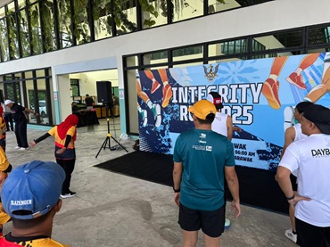 SEMARAK SEMANGAT PENJAWAT AWAM DI INTEGRITI RUN 2025 PERINGKAT NEGERI SARAWAK