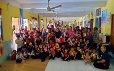 MALAYSIA @ KOMUNITI BAHAGIAN SARIKEI MEMERIAHKAN RUMAH PANJANG GANDOM SUNGAI RIAN