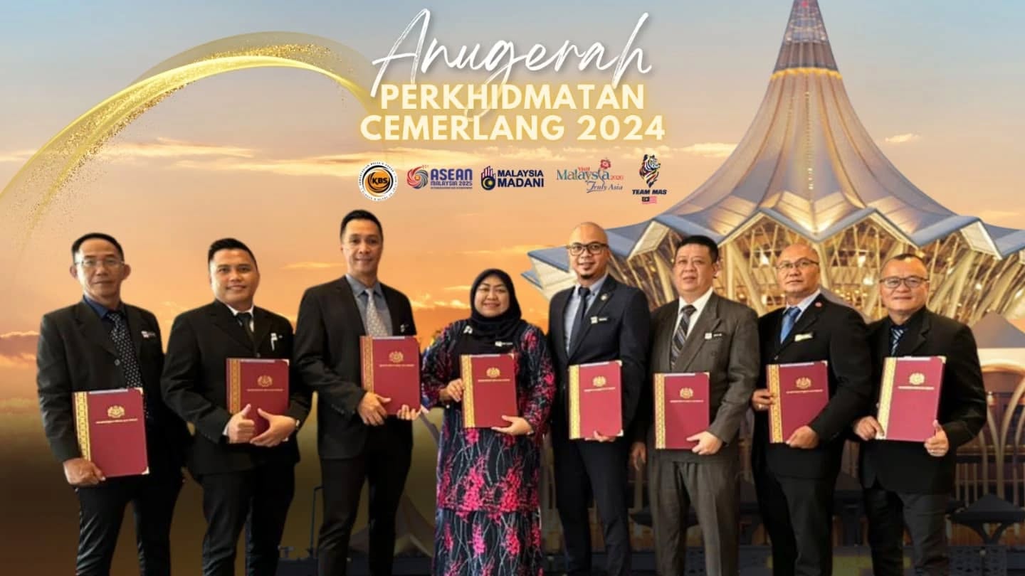 Lapan Warga JBSN Sarawak Terima Anugerah Perkhidmatan Cemerlang 2024