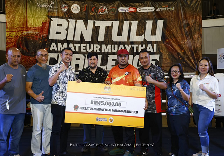 Penyampaian Geran Padanan Sukan (Gps) Kepada Pihak Persatuan Muaythai Bahagian Bintulu