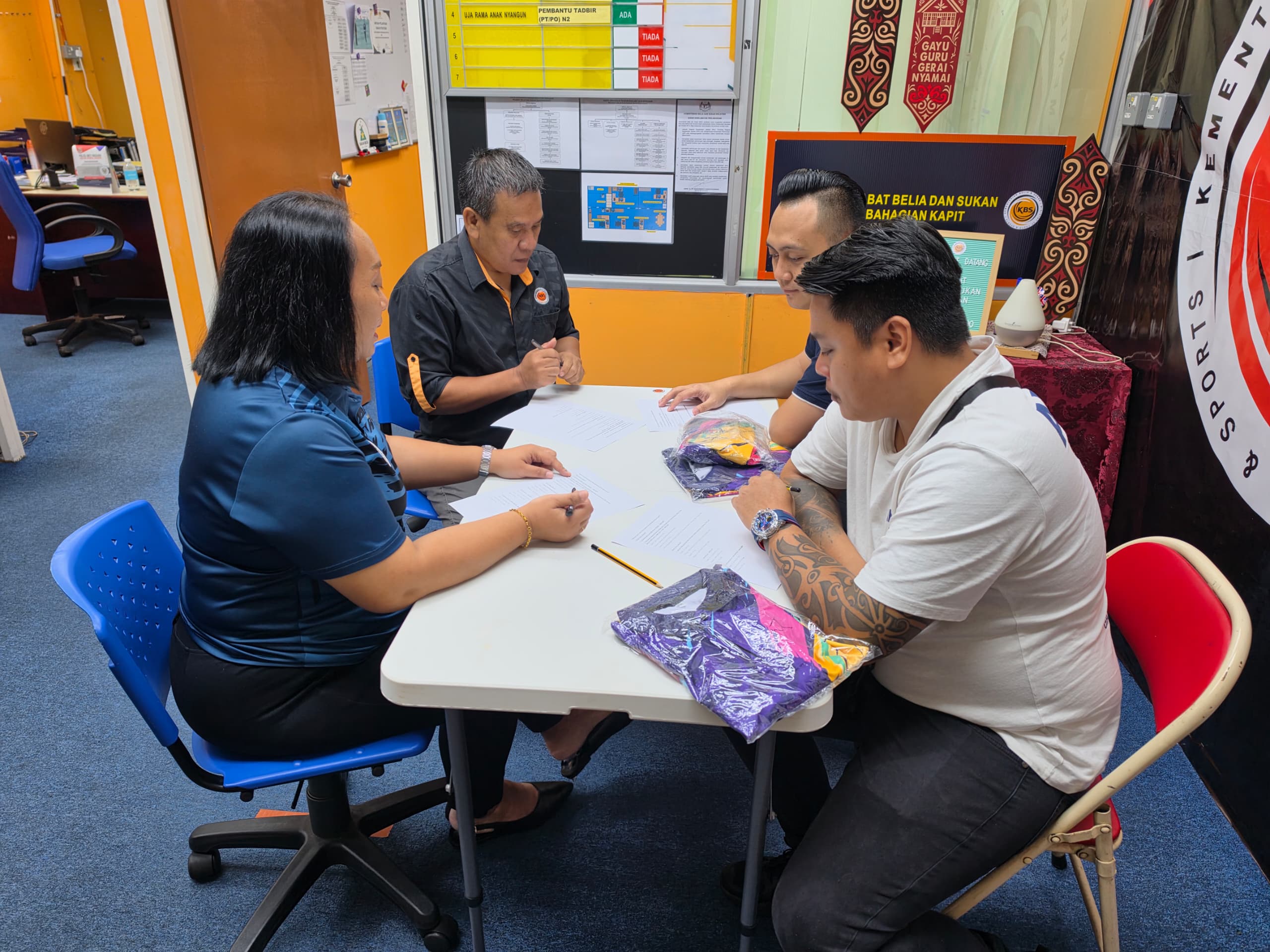 SESI PERBINCANGAN BAGI PENYELARASAN PERANCANGAN PROGRAM BELIA BERSAMA KELAB BELIA PEKAN KAPIT