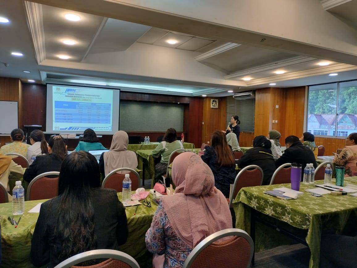 KURSUS PENGURUSAN ELAUN DAN KEMUDAHAN AWAM
