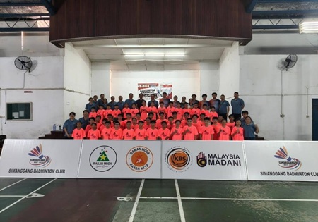 KEM LATIHAN BADMINTON