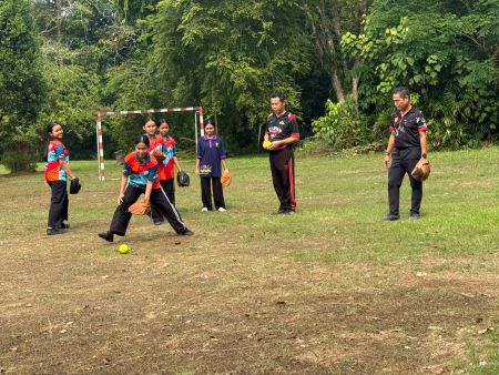 Kursus Latihan Asas Sukan (KLAS) Komuniti Pribumi Di SMK Padawan
