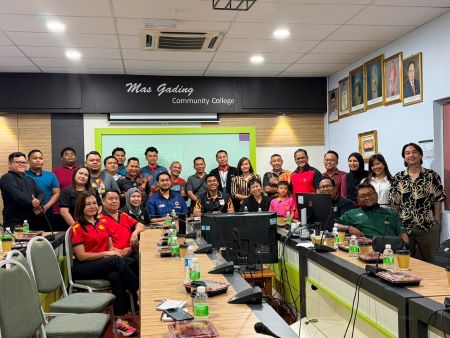 Pejabat Belia dan Sukan Bahagian Kuching Sertai Sesi Dialog Bersama Yang Berhormat Timbalan Menteri Belia dan Sukan Malaysia dan Persatuan