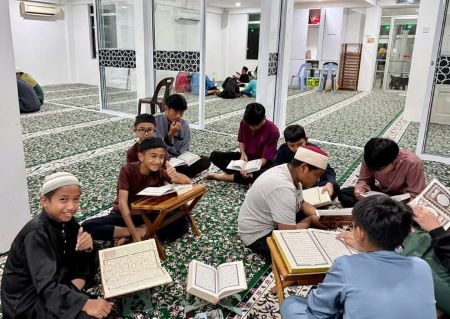 Rakan Muda Ramadan Mengimarahkan Masjid