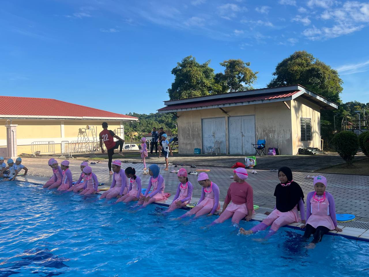 PROGRAM KEMAHIRAN LATIHAN ASAS SUKAN (KLAS) RENANG FASA3 PERINGKAT BAHAGIAN LIMBANG 