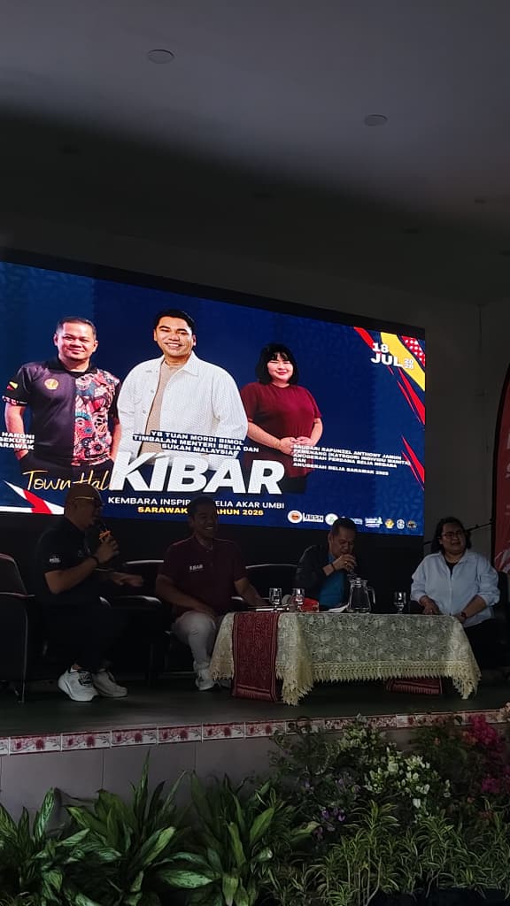 PEGAWAI PBSB LIMBANG JAYAKAN PROGRAM KIBAR SARAWAK 2.0 DI MIRI