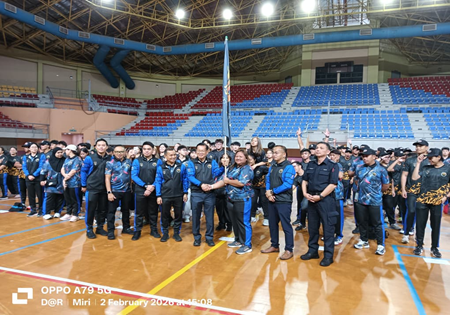 Majlis Penyerahan Bendera Kontinjen Zon Utara Kejohanan Sukan Sarawak (SUKSAR) Siri Ke-4
