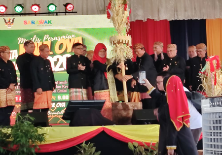 Majlis Perasmian Pesta Kaul Oya Edisi 2026