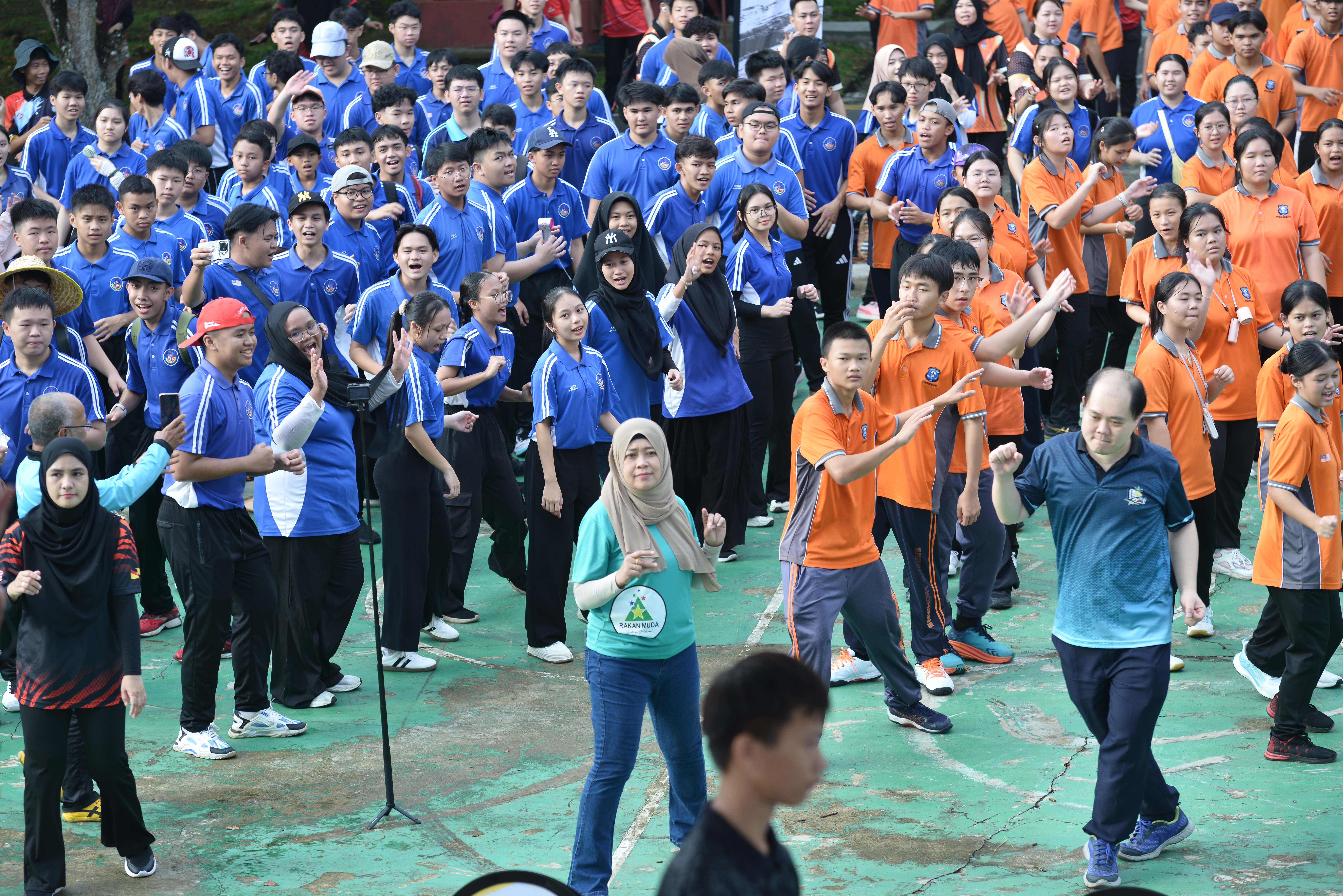 SAMBUTAN PROGRAM RAKAN BUMI: PROJEK PLANET RAKAN MUDA PERINGKAT NEGERI SARAWAK, MERIAH