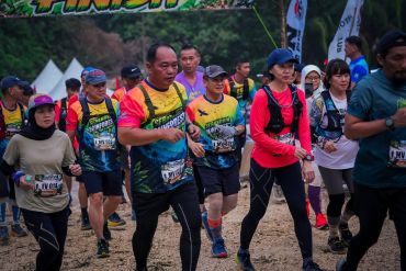 DUTON MOUNTAINEERING CLUB BERJAYA ANJUR SEBANGKOI RAINFOREST TRAIL RUN & GLAMPING 4.0